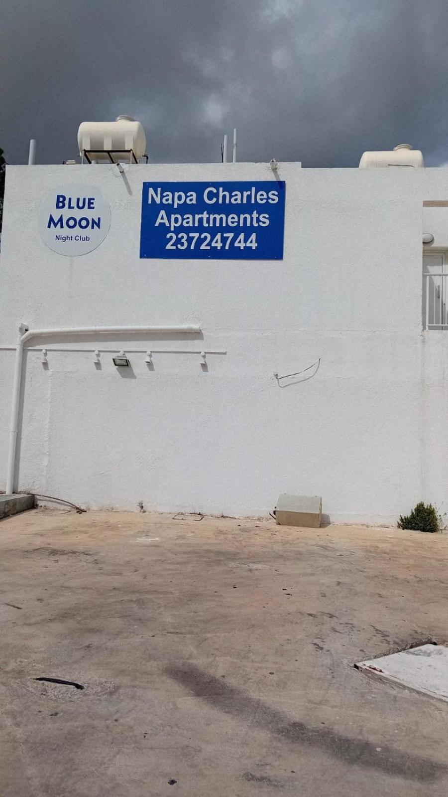 Napa Charles Apts Ajía Nápa Eksteriør bilde